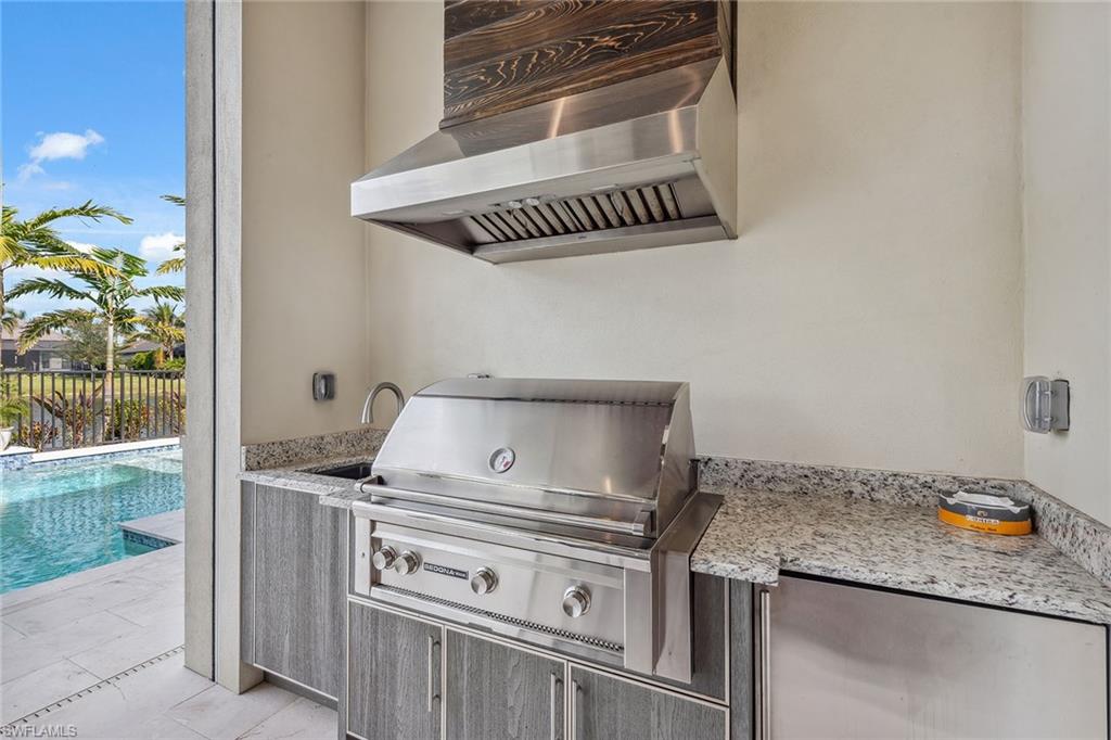 OYSTER HARBOR - Residential