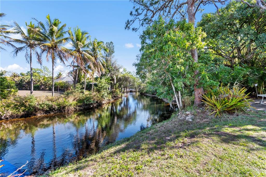 IMPERIAL PALMS - Residential