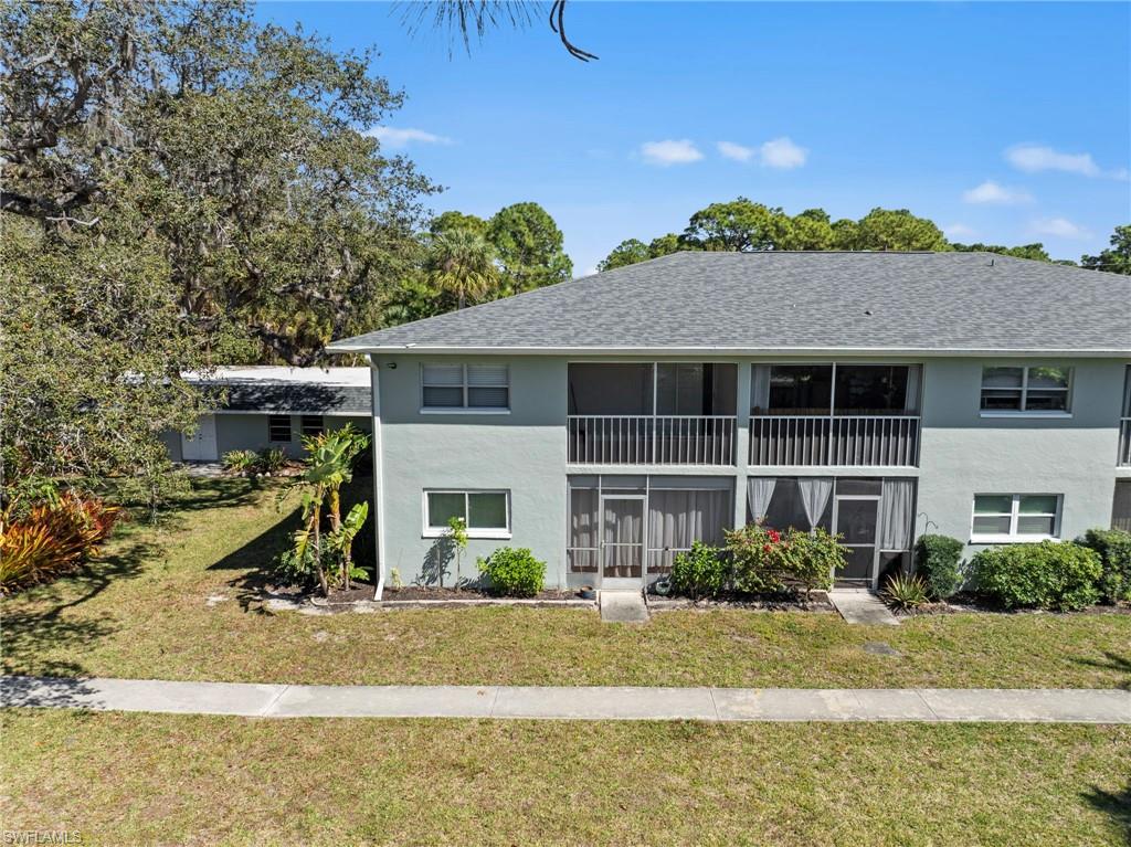 IMPERIAL PALMS - Residential