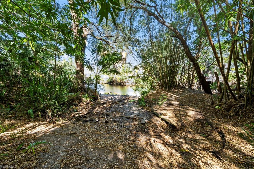 IMPERIAL PALMS - Residential