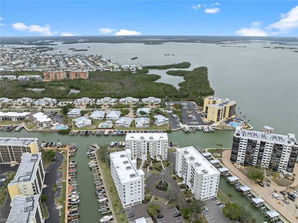 CASA MARINA - Residential