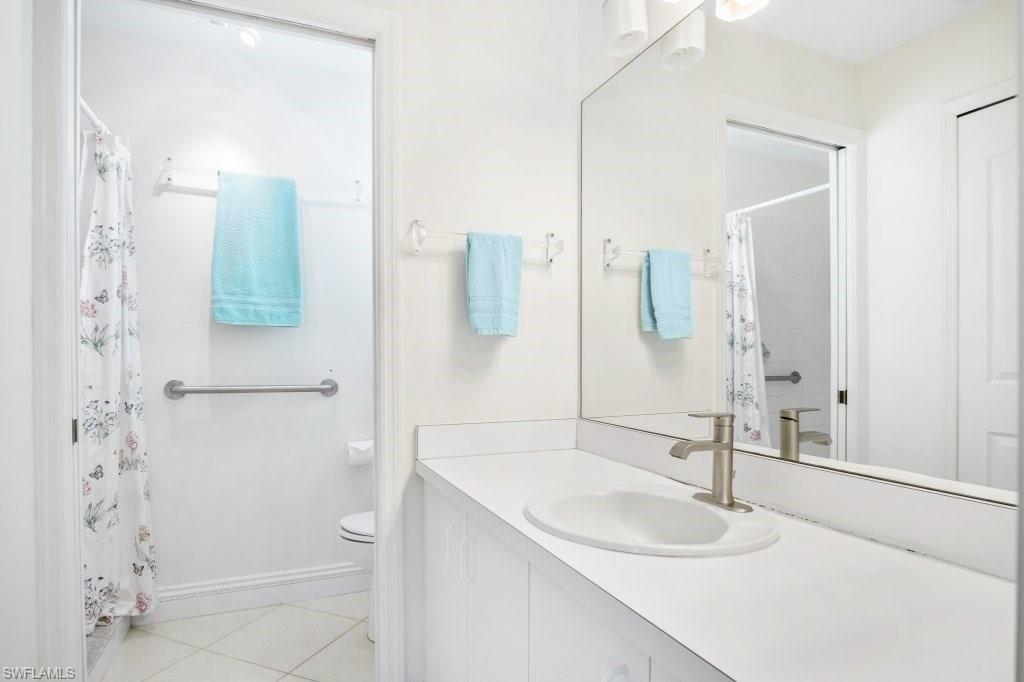 SHADOWOOD VILLAS - Residential