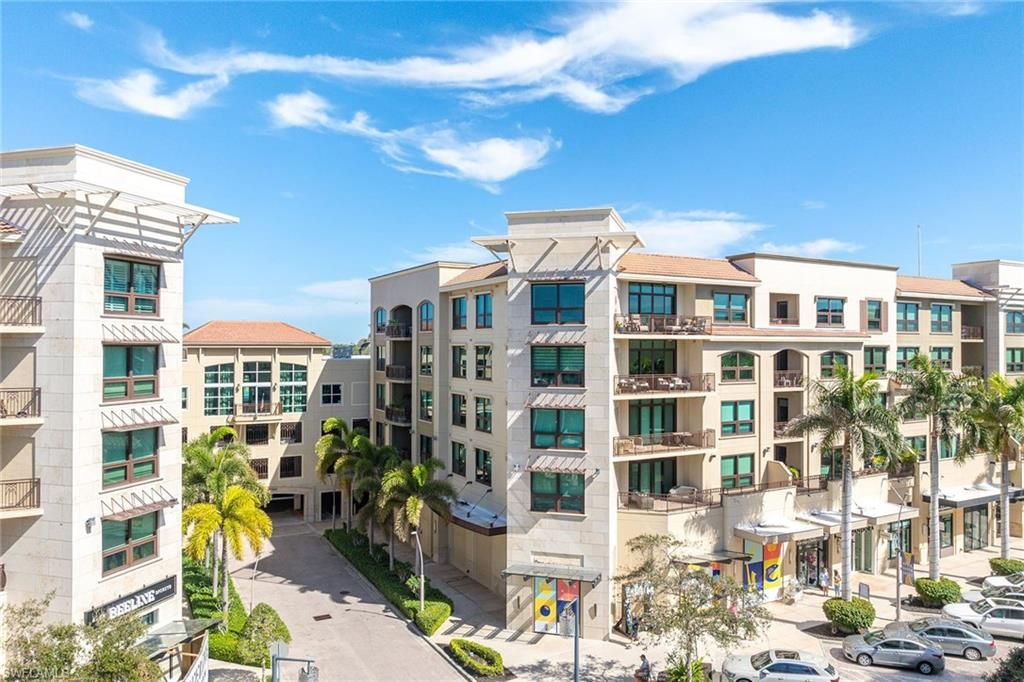 Photo of 9115 Strada PL #5414, NAPLES, FL 34108 (MLS # 226005924)