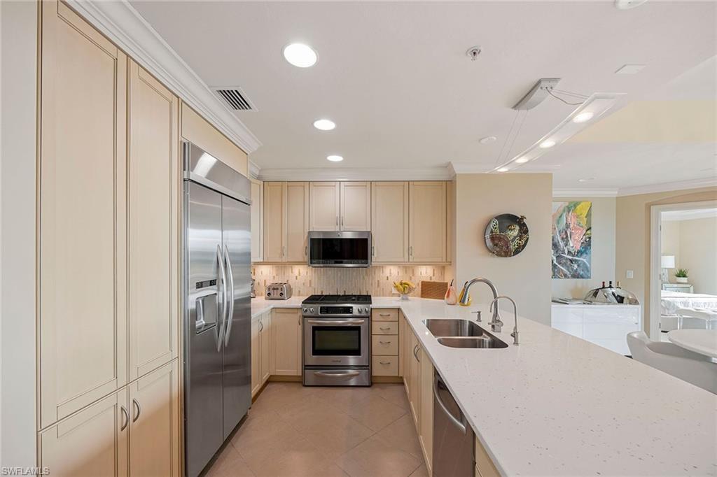 THE STRADA - Residential