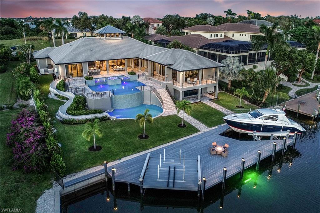 MARCO BEACH - Residential