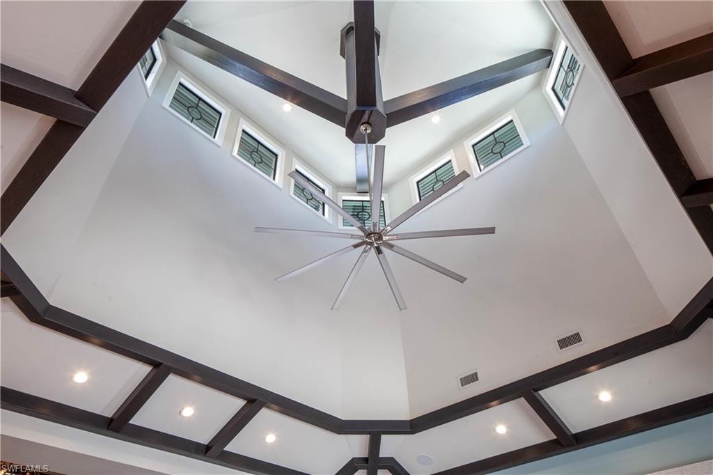 MARCO BEACH - Residential