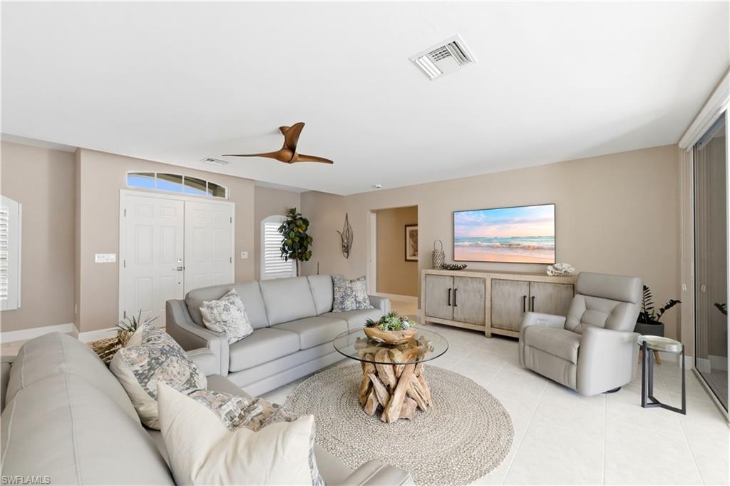 LITTLE HICKORY SHORES - Residential