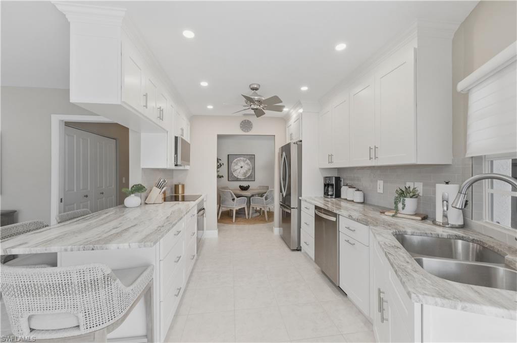 LITTLE HICKORY SHORES - Residential