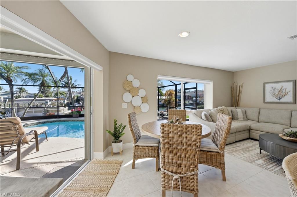 LITTLE HICKORY SHORES - Residential