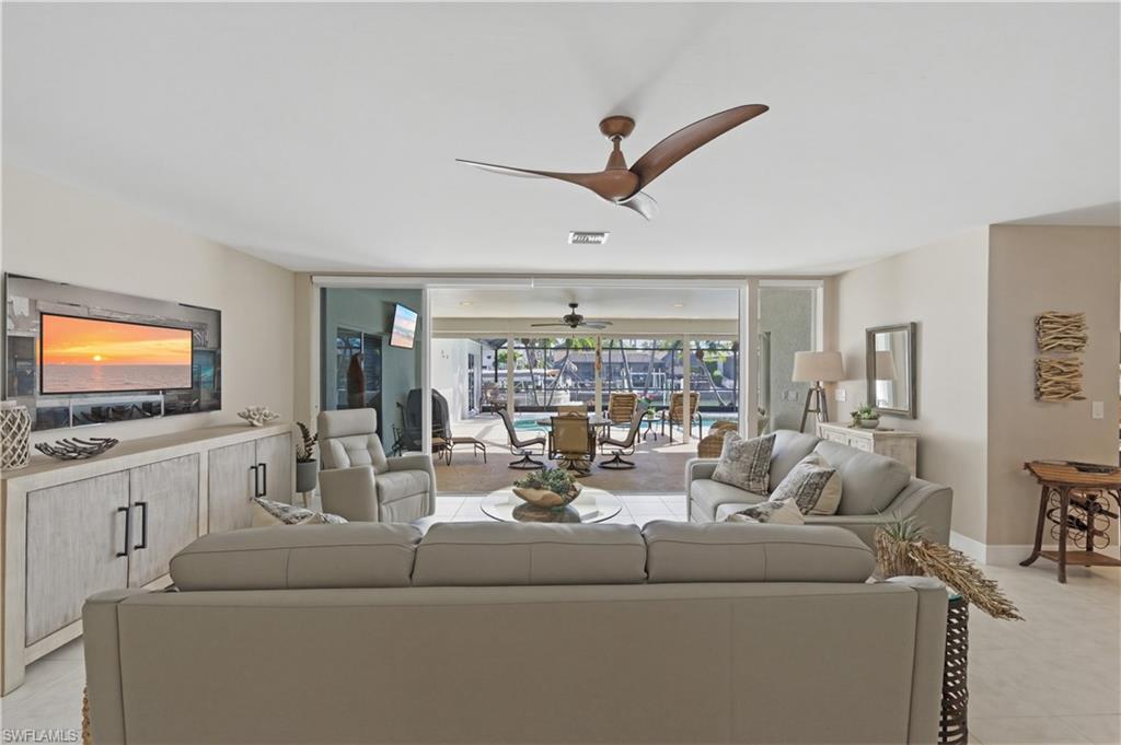 LITTLE HICKORY SHORES - Residential