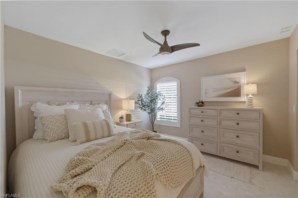 LITTLE HICKORY SHORES - Residential