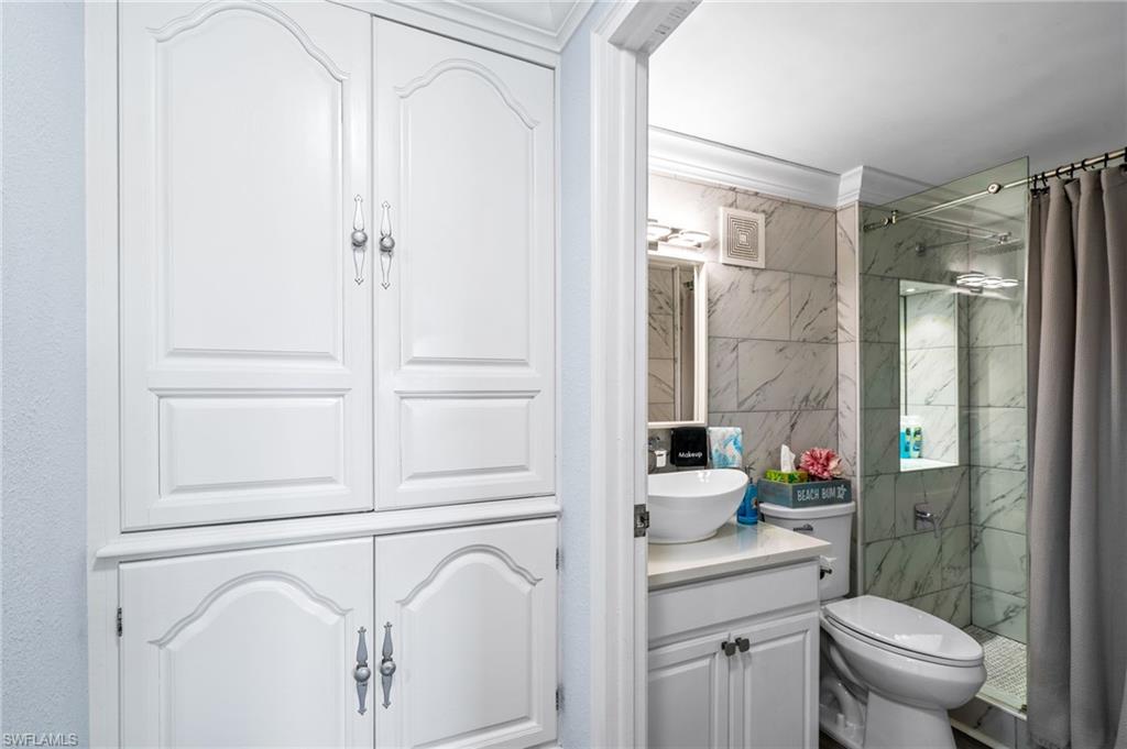 TREETOPS OF NAPLES - Residential