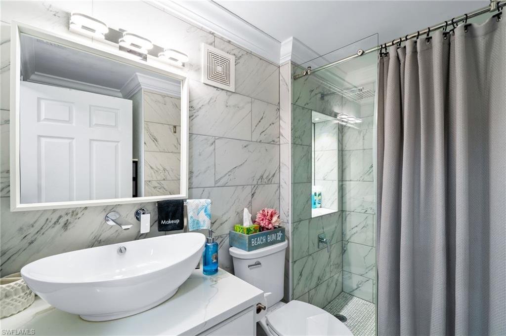 TREETOPS OF NAPLES - Residential