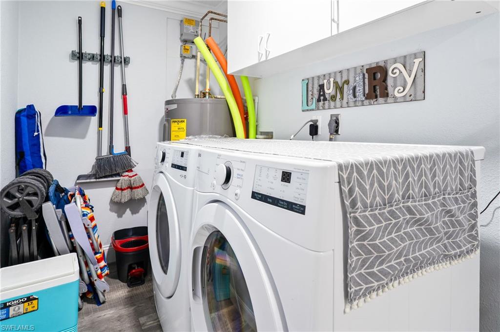 TREETOPS OF NAPLES - Residential