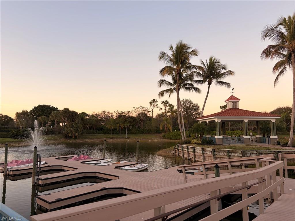 LIGHTHOUSE BAY - Residential