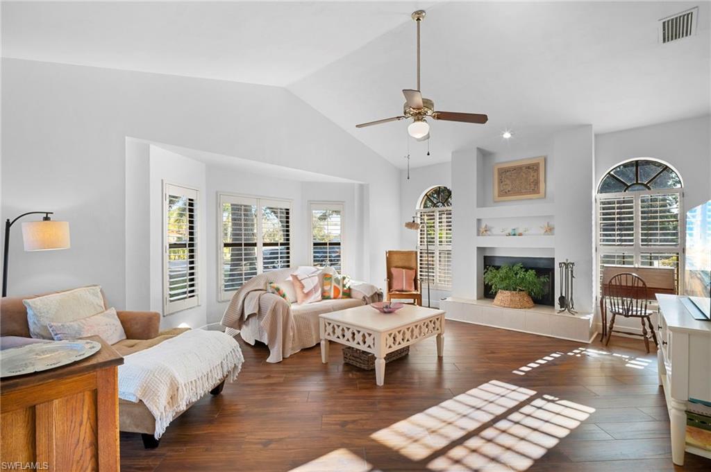 MAHOGANY RUN - Residential