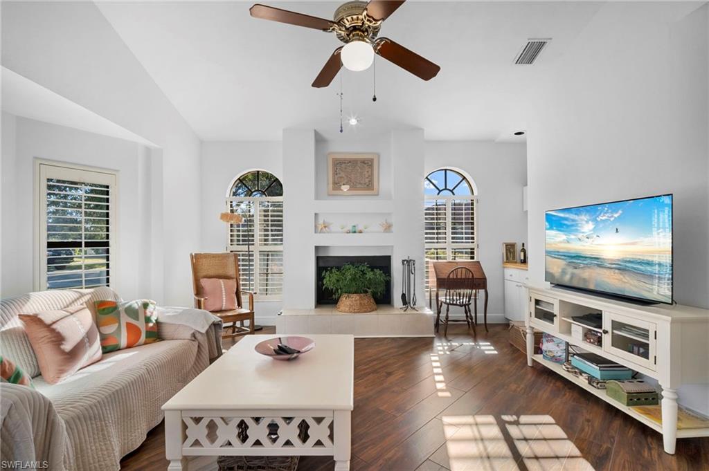 MAHOGANY RUN - Residential