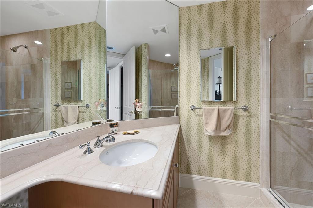 TRIESTE AT BAY COLONY - Residential