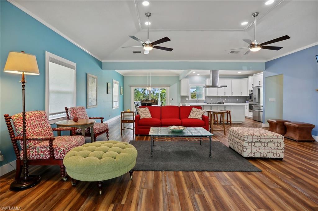 KREAMERS SUBD - Residential