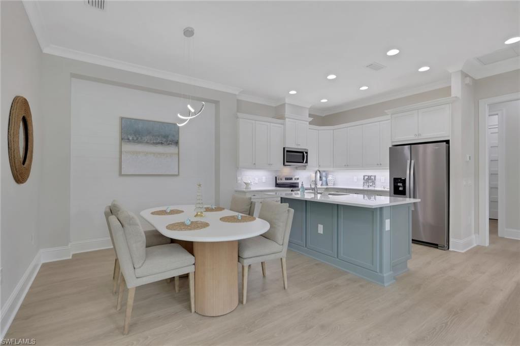 ISLES OF COLLIER PRESERVE - Residential