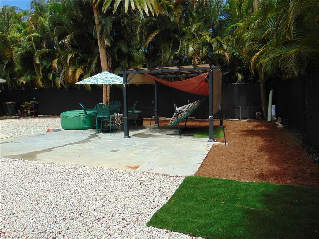 NORTH NAPLES HIGHLANDS - Residential