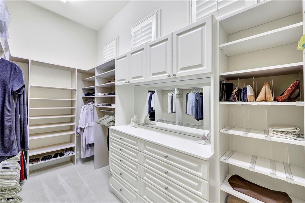 COLLIERS RESERVE - Residential