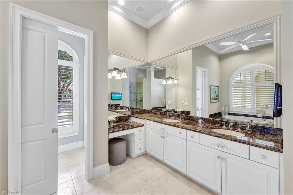 COLLIERS RESERVE - Residential