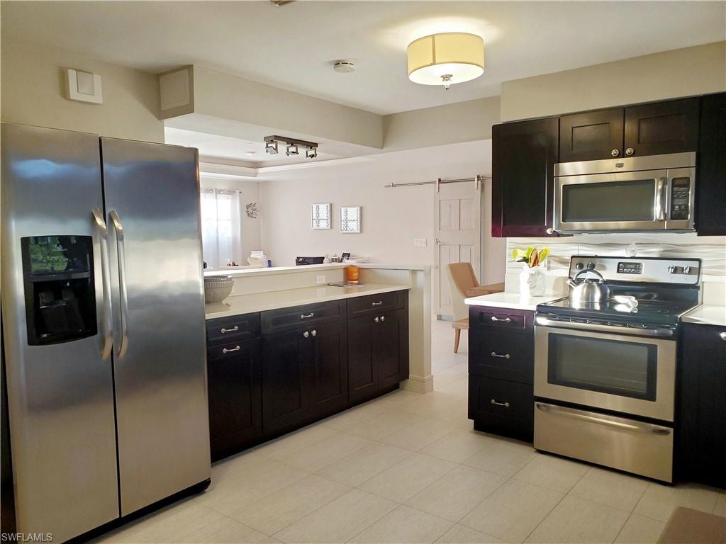 LELY GOLF ESTATES - Residential