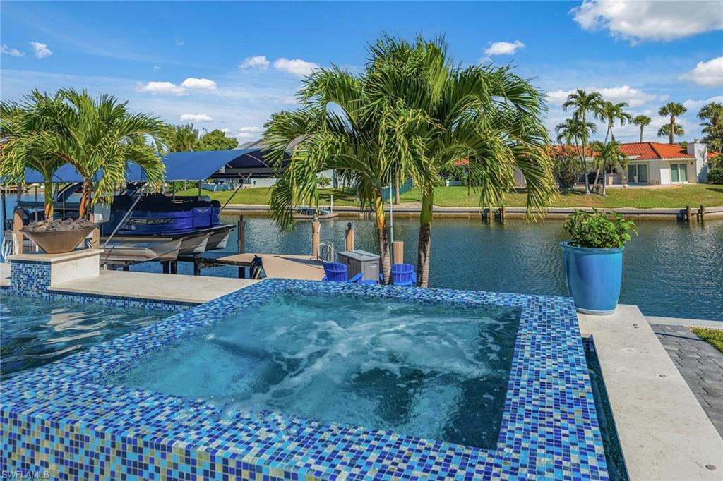 MARCO ISLAND - Residential