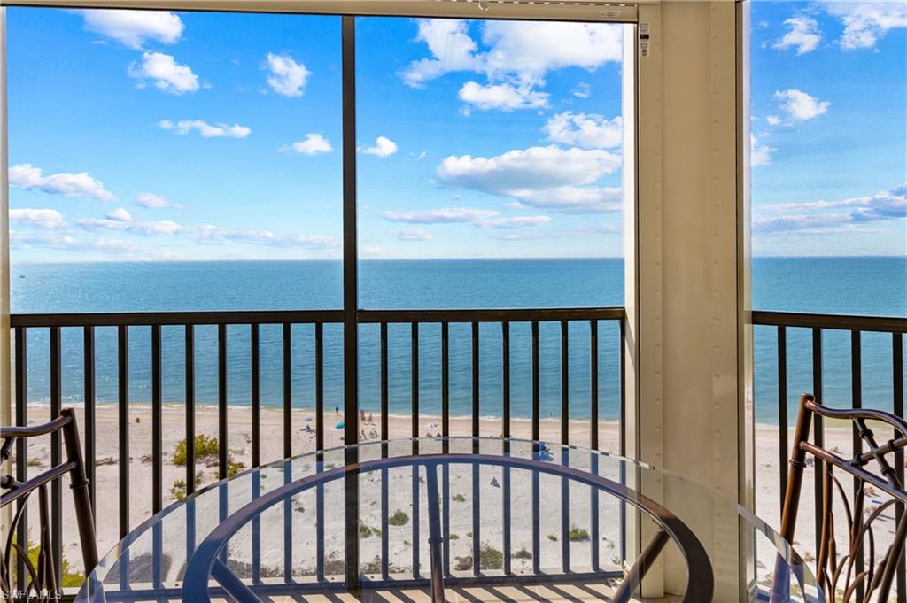 RIVIERA CLUB - Residential