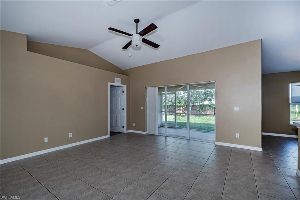 CAPE CORAL - Residential