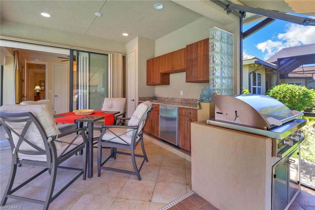 VILLA TUSCANY - Residential