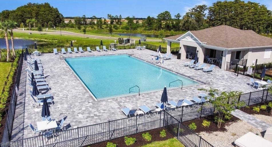 SAVANNA LAKES - Residential Lease