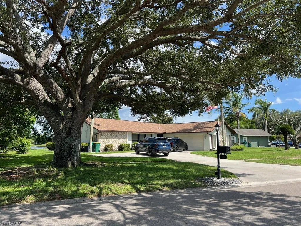 Naples, Florida 34109, United States, 3 Bedrooms Bedrooms, ,2 BathroomsBathrooms,Residential,Active,158453