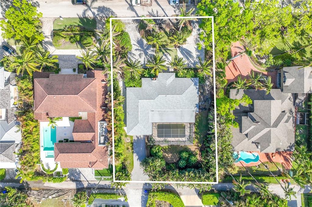 OLDE NAPLES - Residential