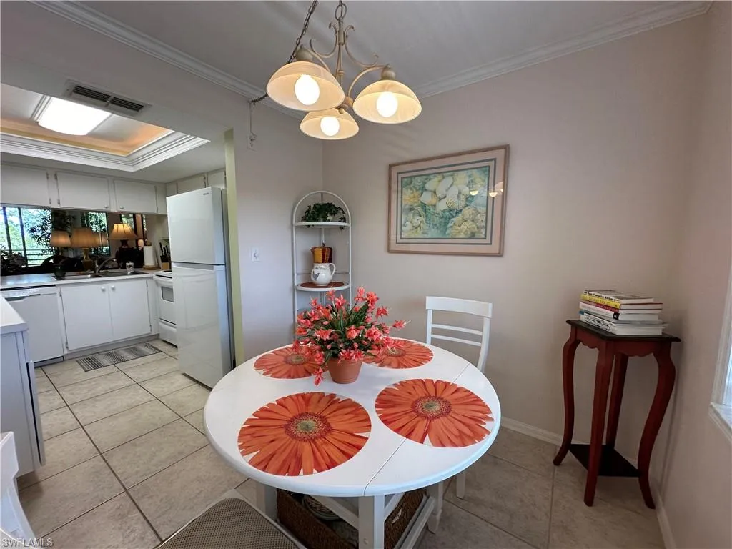 Naples, Florida 34110, United States, 2 Bedrooms Bedrooms, ,2 BathroomsBathrooms,Residential,Active,39136