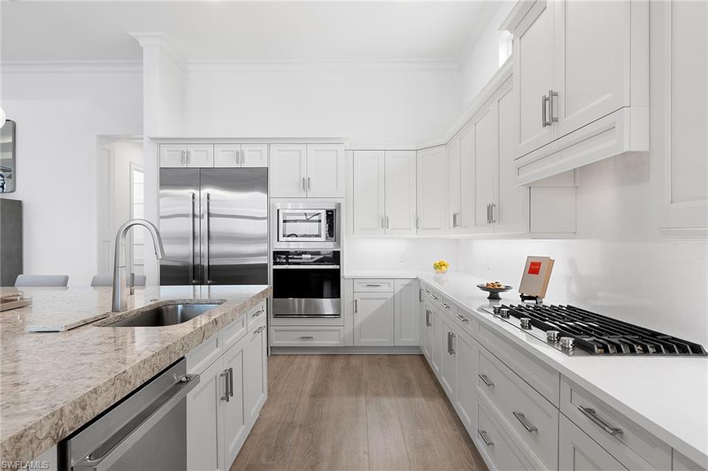 ISLES OF COLLIER PRESERVE - Residential