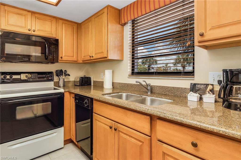 PARK SHORE RESORT - Residential