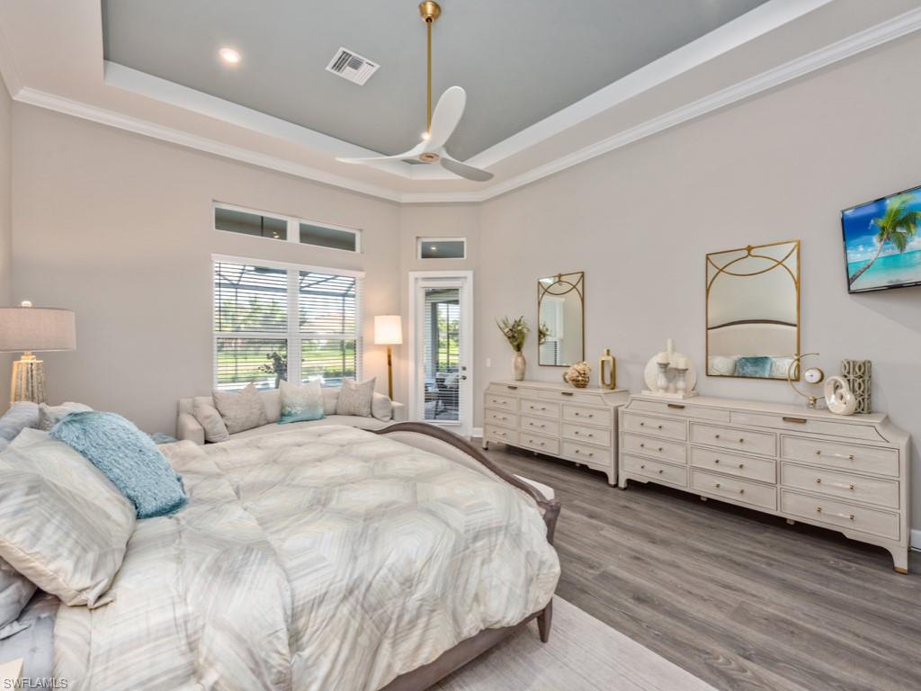 OYSTER HARBOR - Residential