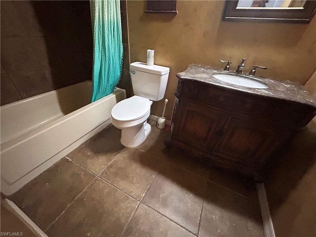 TIMBER LAKE CONDO - Residential Lease