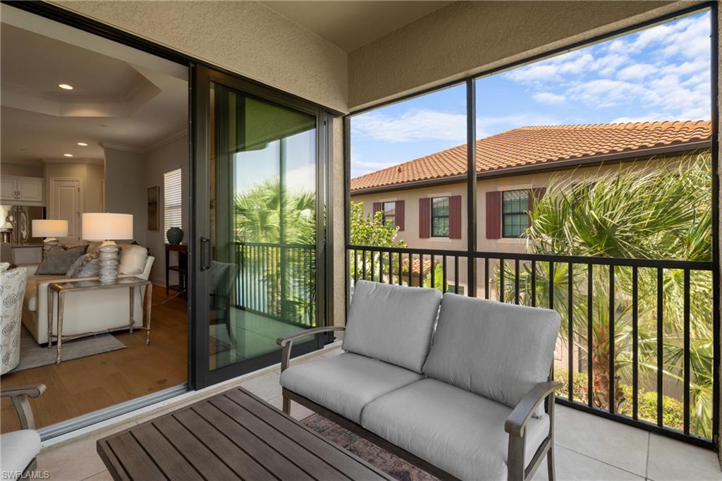 ESPLANADE - Residential