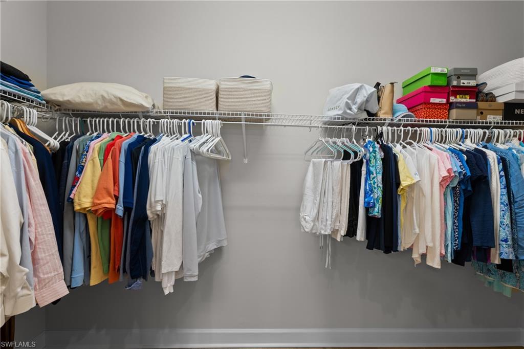 ESPLANADE - Residential