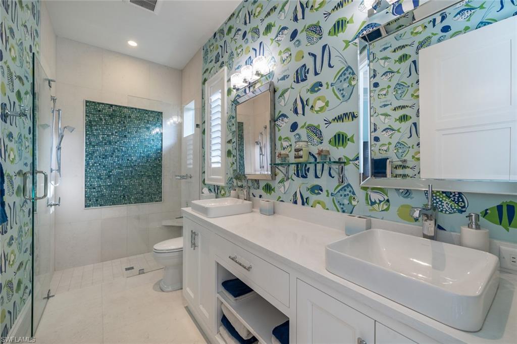 MOORINGS - Residential