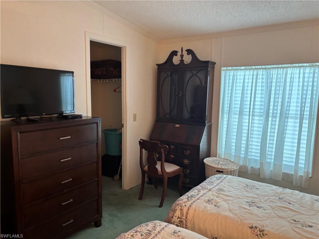 ENCHANTING SHORES - Residential