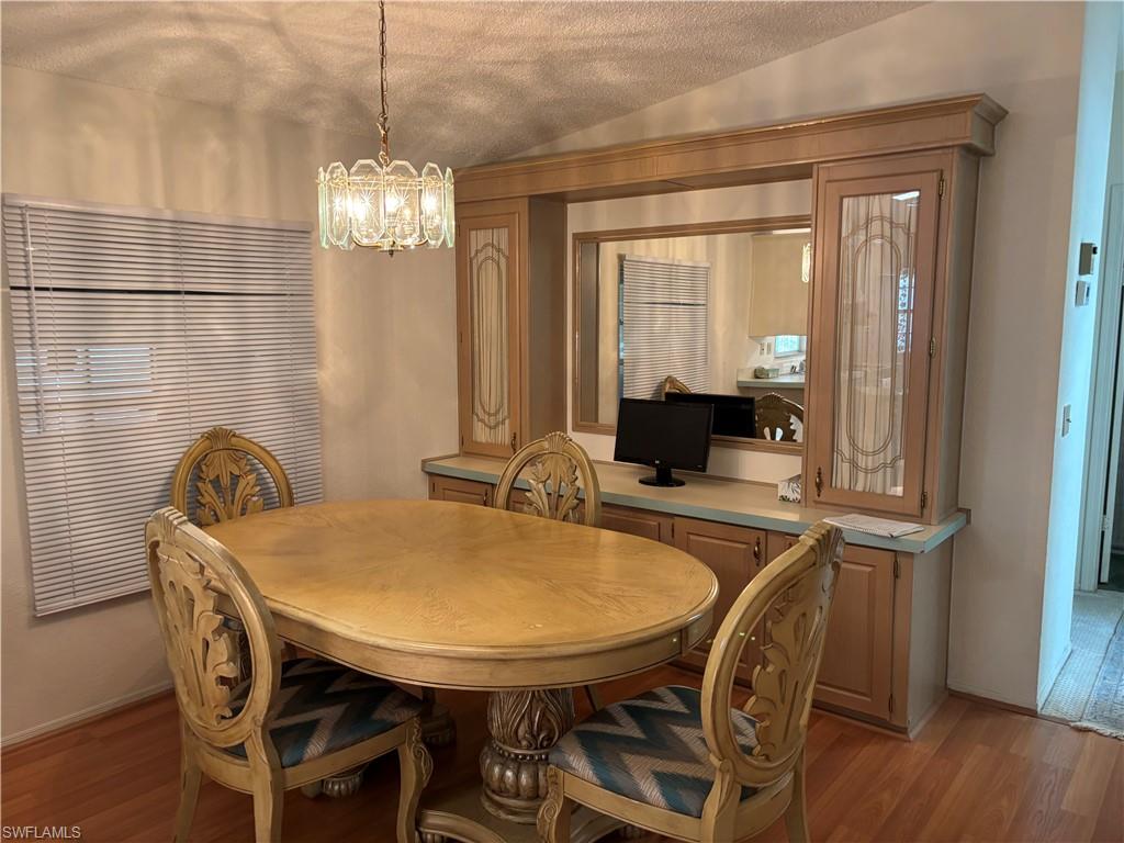 ENCHANTING SHORES - Residential