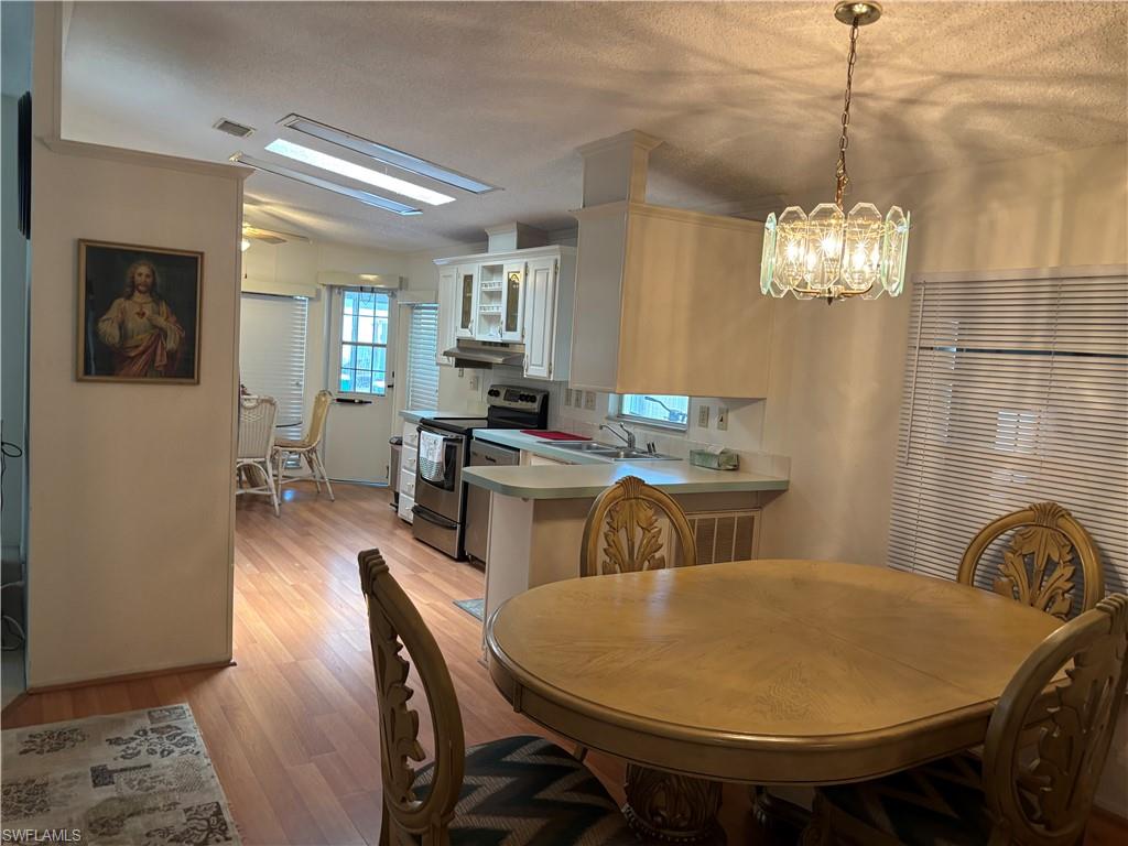 ENCHANTING SHORES - Residential