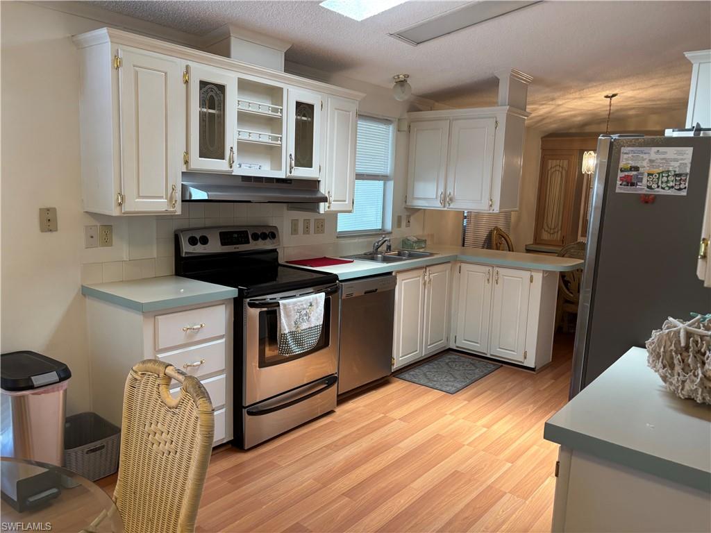 ENCHANTING SHORES - Residential