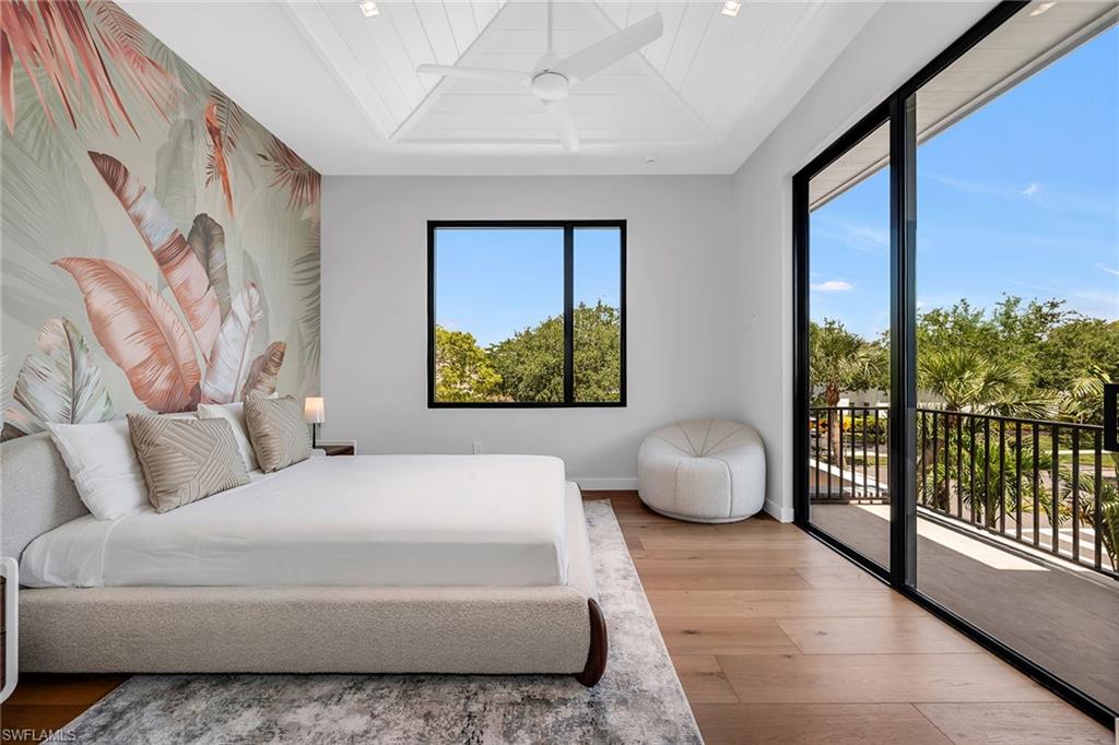 RIDGE LAKE - Residential