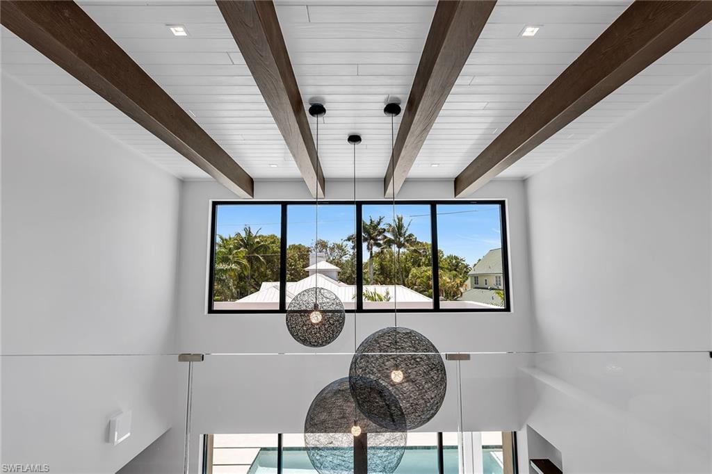 RIDGE LAKE - Residential