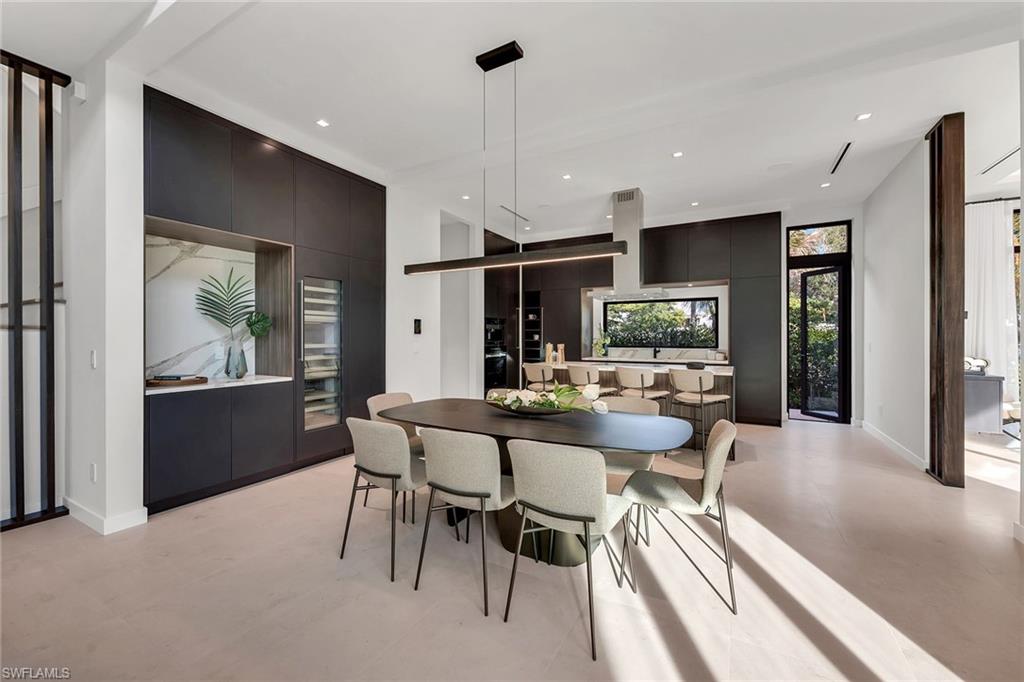 RIDGE LAKE - Residential